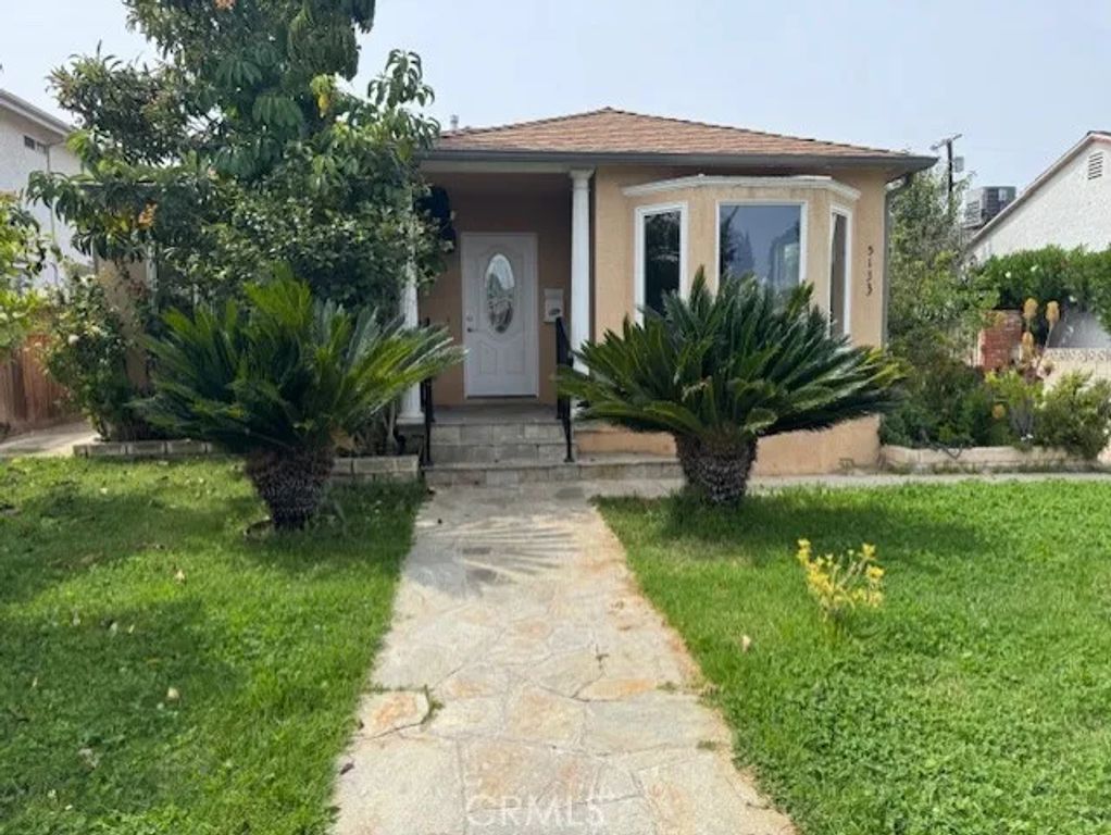 5133 Hesperia, Encino, CA 91316