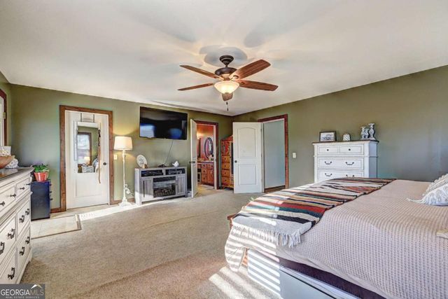 1891 Rg Starley Road NE, Mcintyre, GA 31054