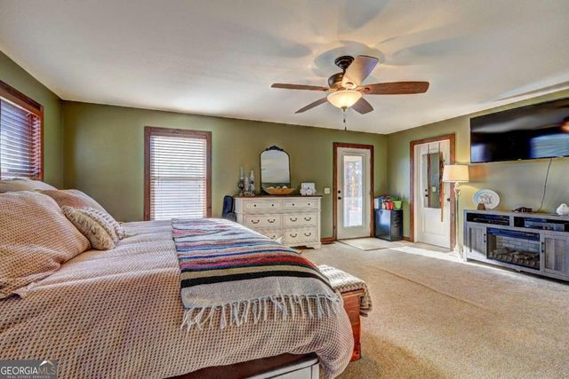 1891 Rg Starley Road NE, Mcintyre, GA 31054
