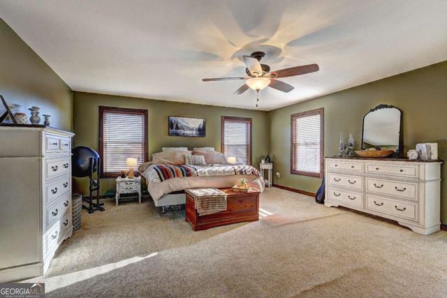 1891 Rg Starley Road NE, Mcintyre, GA 31054