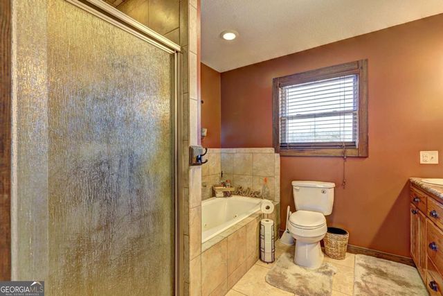 1891 Rg Starley Road NE, Mcintyre, GA 31054