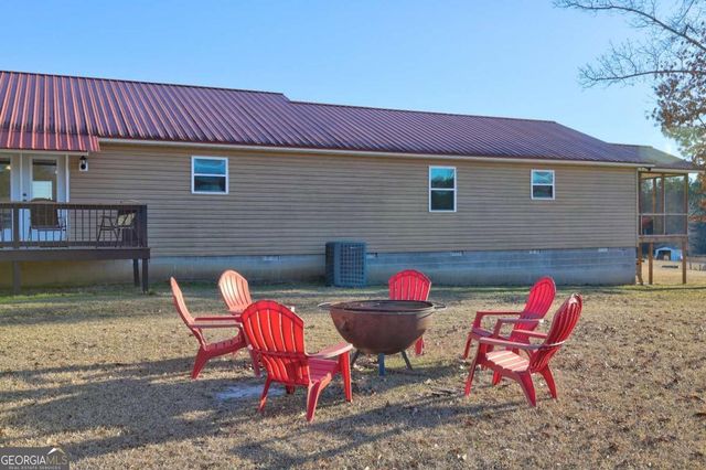1891 Rg Starley Road NE, Mcintyre, GA 31054