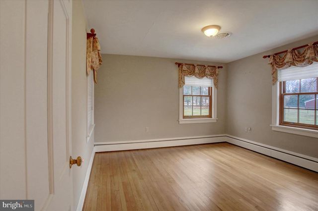 1566 WILSON AVENUE, Chambersburg, PA 17201