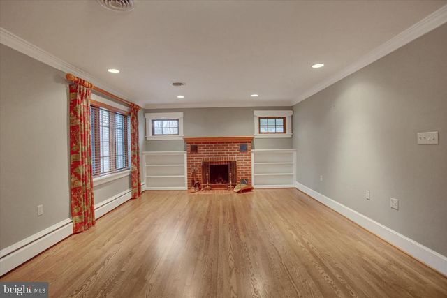 1566 WILSON AVENUE, Chambersburg, PA 17201