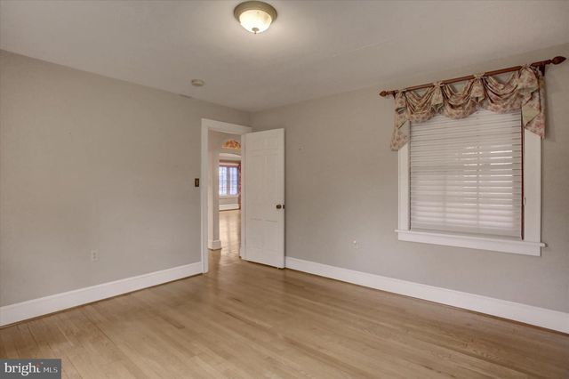 1566 WILSON AVENUE, Chambersburg, PA 17201