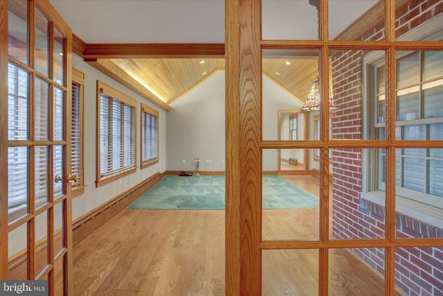 1566 WILSON AVENUE, Chambersburg, PA 17201