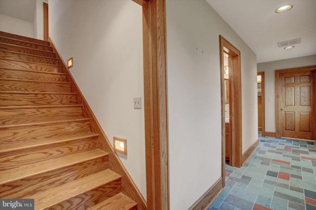 1566 WILSON AVENUE, Chambersburg, PA 17201