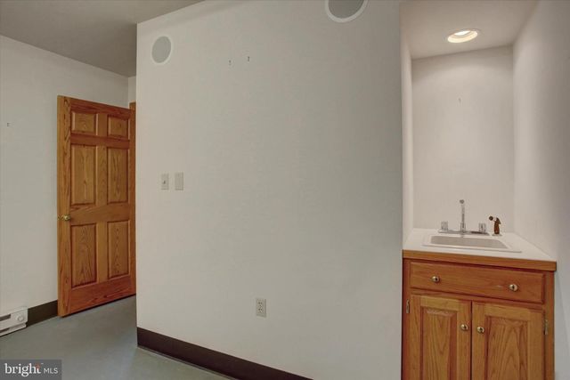 1566 WILSON AVENUE, Chambersburg, PA 17201