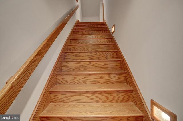 1566 WILSON AVENUE, Chambersburg, PA 17201