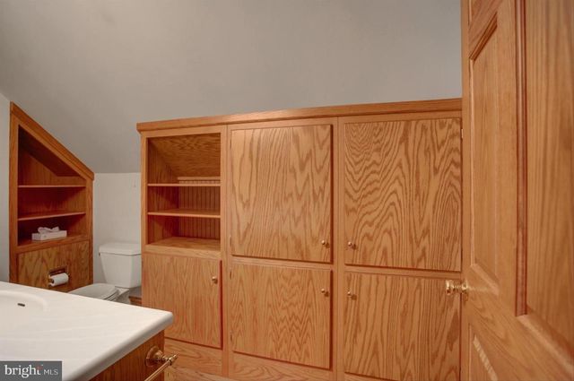 1566 WILSON AVENUE, Chambersburg, PA 17201