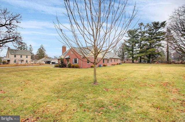 1566 WILSON AVENUE, Chambersburg, PA 17201