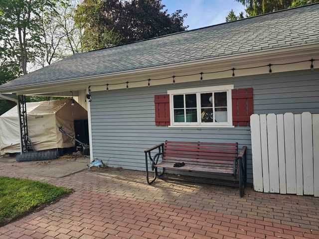 617 Pine Street, Owosso, MI 48867