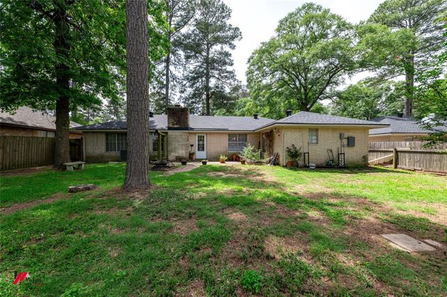 9507 Chapparral Lane, Shreveport, LA 71118