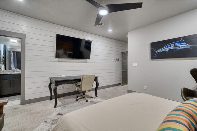 434 WILLIAM D FITCH PKWY, College Station, TX 77845