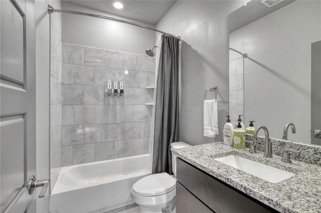 434 WILLIAM D FITCH PKWY, College Station, TX 77845