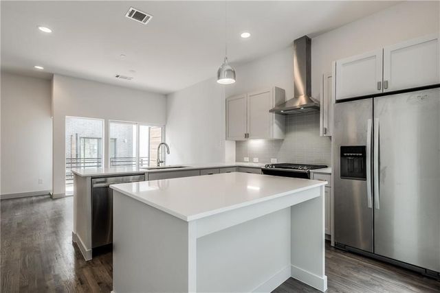 2290 N Fitzhugh Avenue 20, Dallas, TX 75204