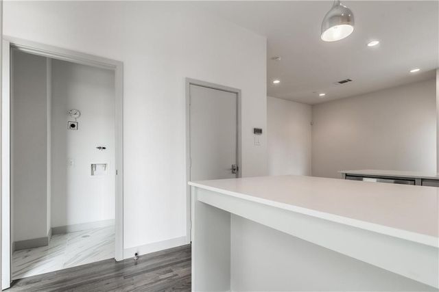 2290 N Fitzhugh Avenue 20, Dallas, TX 75204