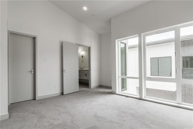 2290 N Fitzhugh Avenue 20, Dallas, TX 75204