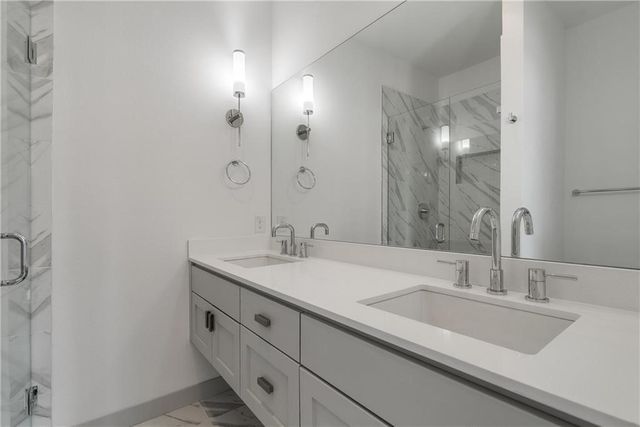 2290 N Fitzhugh Avenue 20, Dallas, TX 75204