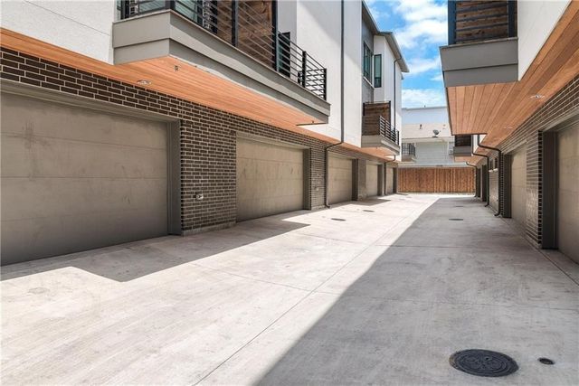 2290 N Fitzhugh Avenue 20, Dallas, TX 75204