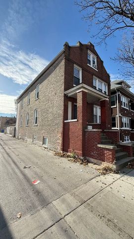 3115 W 41st Place 2, Chicago, IL 60632