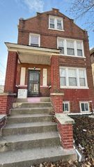 3115 W 41st Place 2, Chicago, IL 60632
