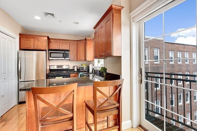 126 Jersey St 402, Boston, MA 02215