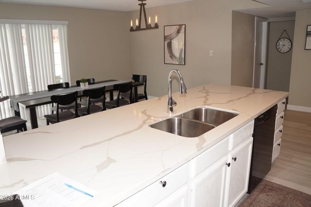 1732 E HERMOSA Drive, Tempe, AZ 85282