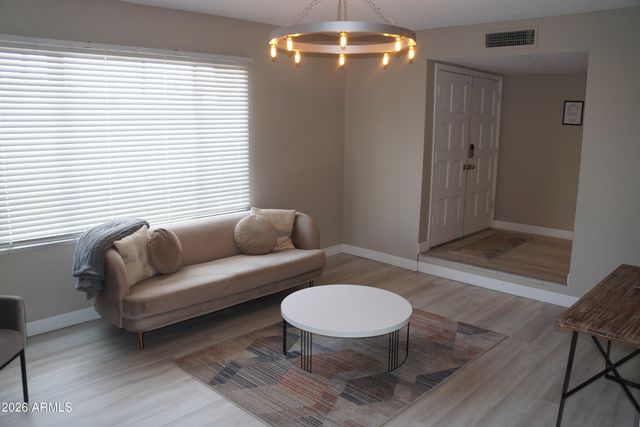 1732 E HERMOSA Drive, Tempe, AZ 85282