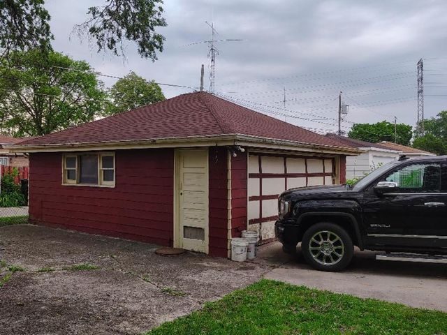 550 W 127th Street, Chicago, IL 60628