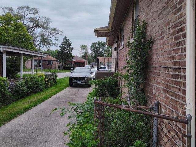 550 W 127th Street, Chicago, IL 60628