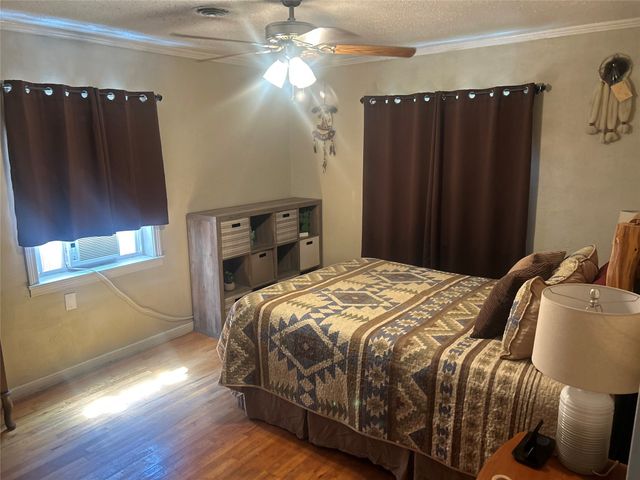 408 South Street, Throckmorton, TX 76483