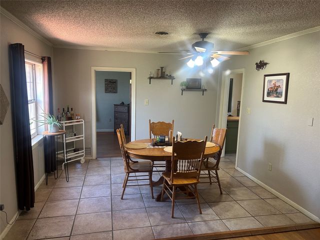 408 South Street, Throckmorton, TX 76483