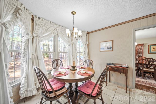 219 Williamsburg Lane, Wadesboro, NC 28170