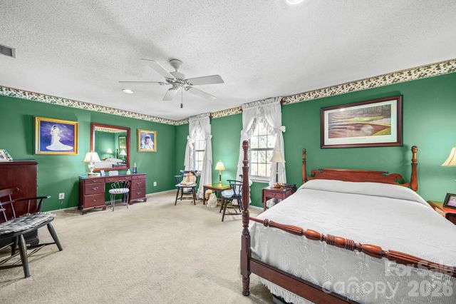 219 Williamsburg Lane, Wadesboro, NC 28170