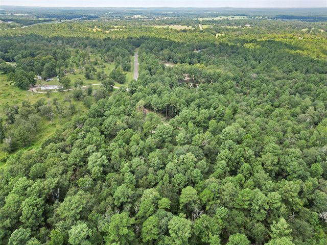 446 Moffett Springs Road, Huntsville, TX 77320