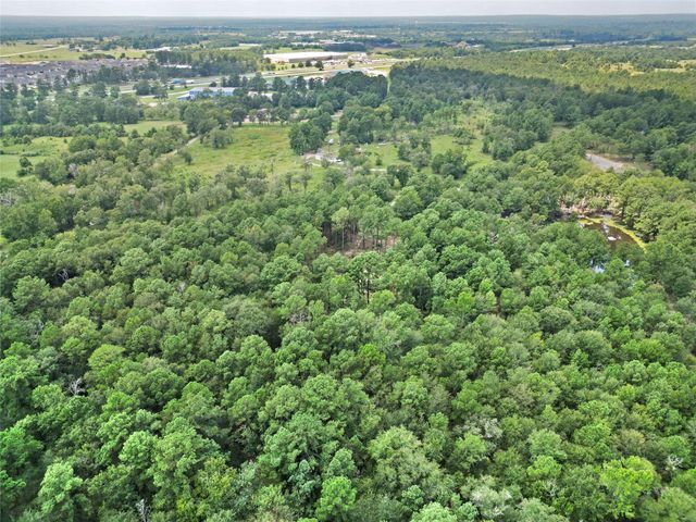 446 Moffett Springs Road, Huntsville, TX 77320