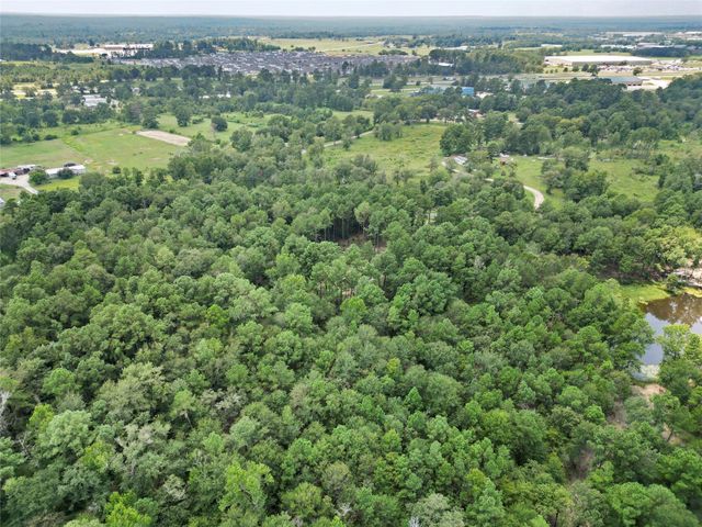 446 Moffett Springs Road, Huntsville, TX 77320