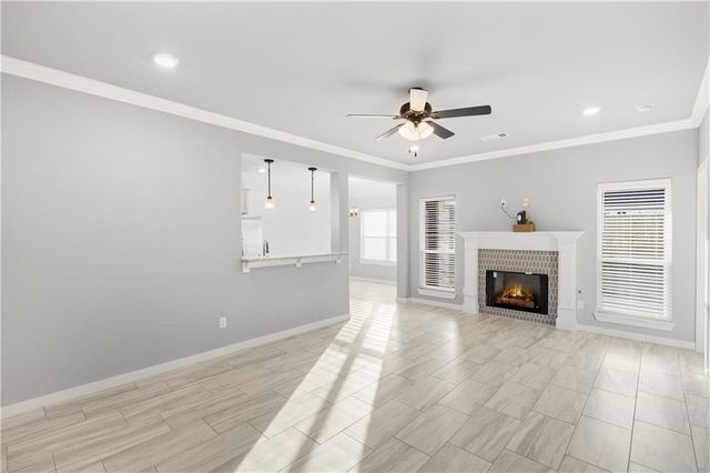 410 Peach Avenue, Centerton, AR 72719