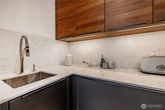 5684 Lux Lane, Blaine, WA 98230