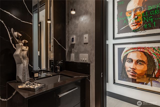 5684 Lux Lane, Blaine, WA 98230