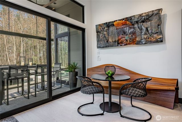 5684 Lux Lane, Blaine, WA 98230