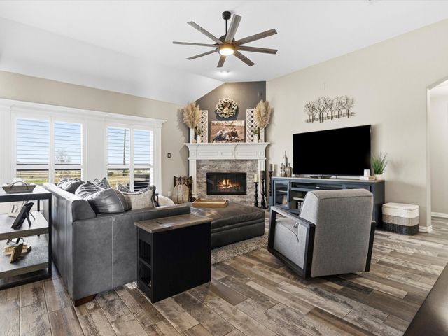 700 Lonesome Trail, Haslet, TX 76052