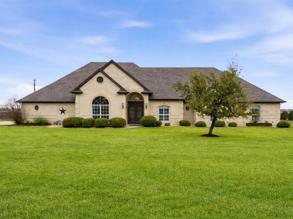 700 Lonesome Trail, Haslet, TX 76052