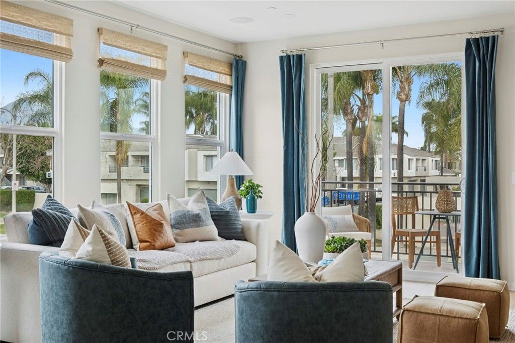 Image 11 of property listing at 664 E Fourth Street, Pomona, CA 91766