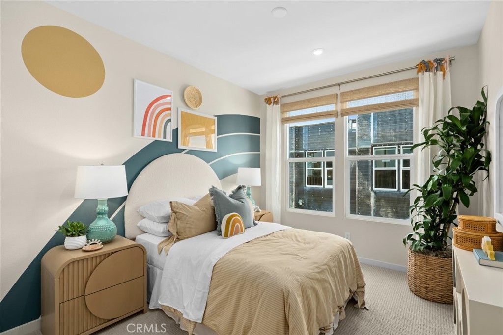 Image 22 of property listing at 664 E Fourth Street, Pomona, CA 91766