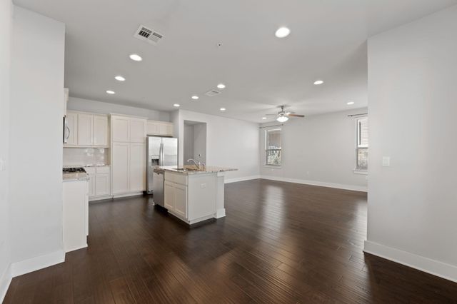 13800 Lyndhurst ST 326, Austin, TX 78717