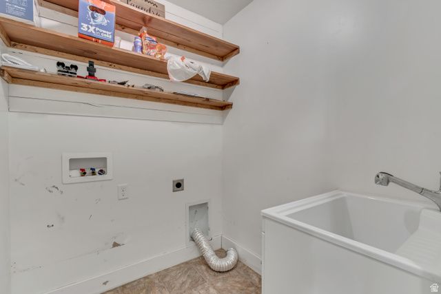 8069 N QUARTER MILE DR, Eagle Mountain, UT 84005
