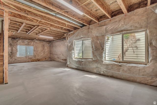 8069 N QUARTER MILE DR, Eagle Mountain, UT 84005