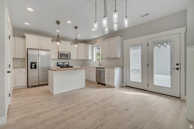8069 N QUARTER MILE DR, Eagle Mountain, UT 84005